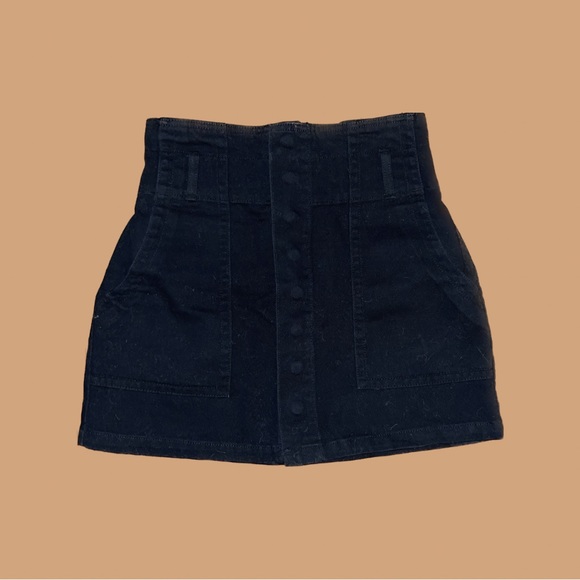 Black Mini Skirt - Picture 1 of 2